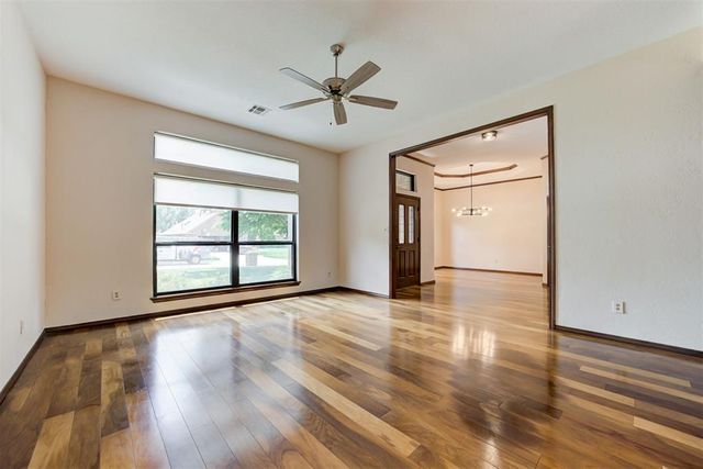 721 NW 143rd Street, Edmond, OK 73013