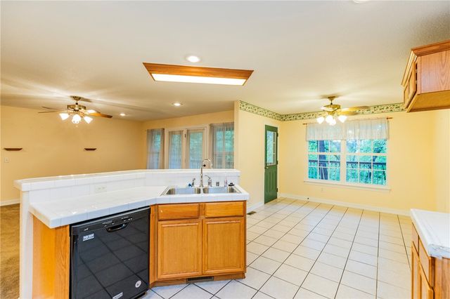 4 Settle Lane, Bella Vista, AR 72714