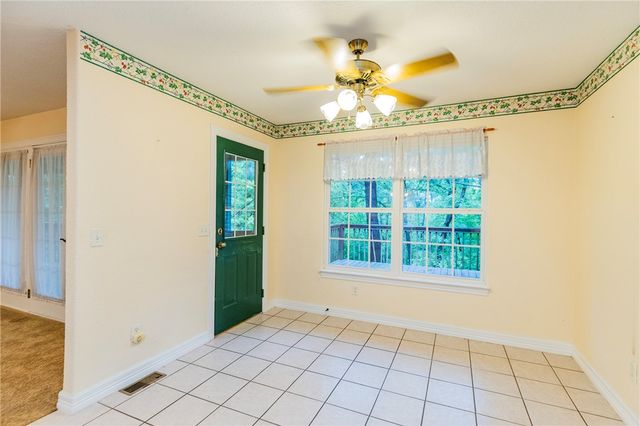 4 Settle Lane, Bella Vista, AR 72714