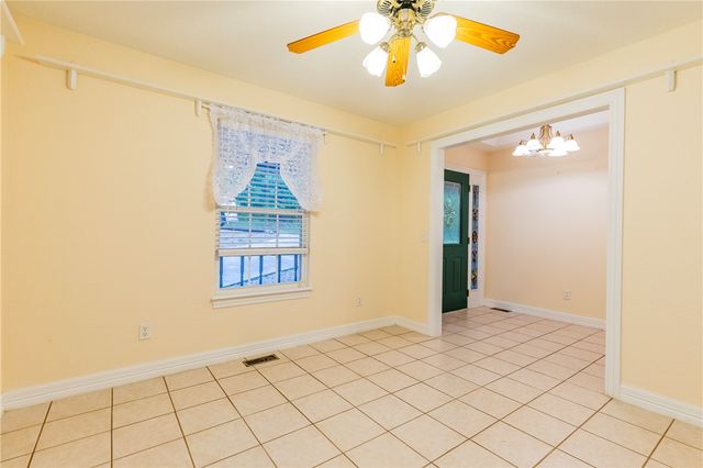 4 Settle Lane, Bella Vista, AR 72714