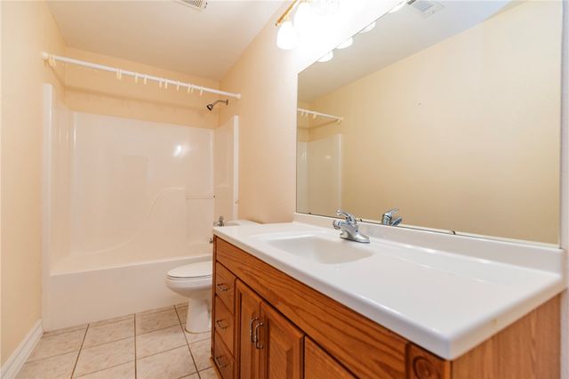 4 Settle Lane, Bella Vista, AR 72714