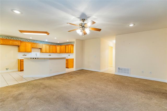 4 Settle Lane, Bella Vista, AR 72714
