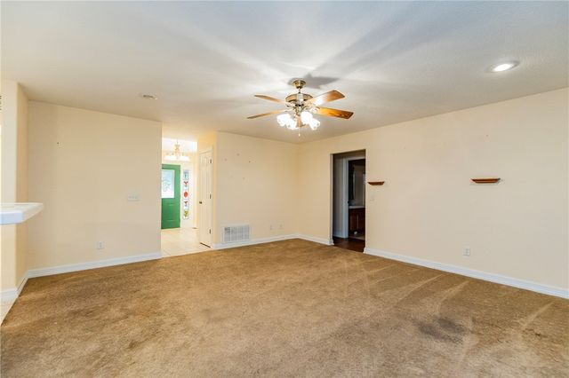 4 Settle Lane, Bella Vista, AR 72714