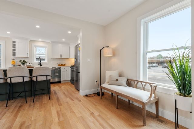 24 Lowell St, Wilmington, MA 01887