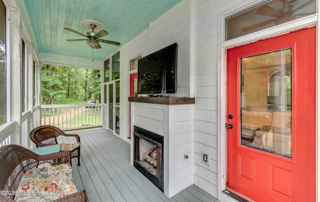 160 Ms-469, Florence, MS 39073