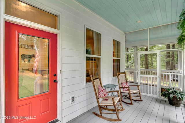 160 Ms-469, Florence, MS 39073