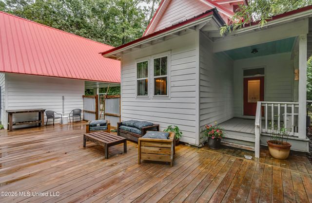 160 Ms-469, Florence, MS 39073