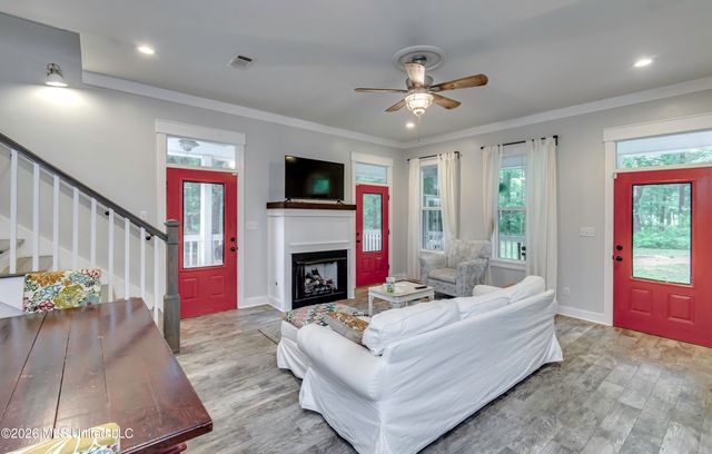 160 Ms-469, Florence, MS 39073