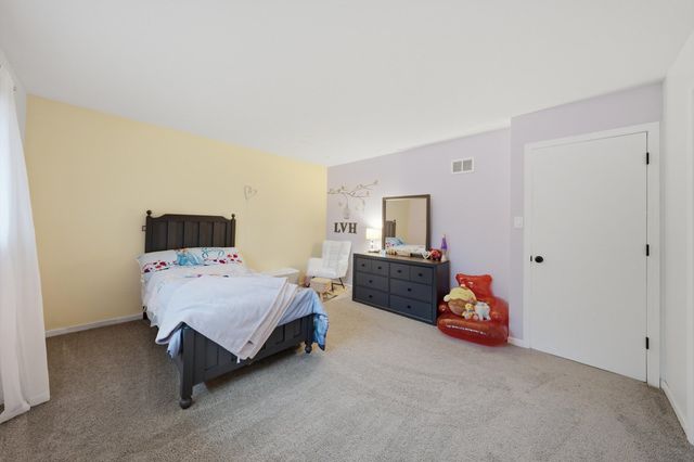 7603 Sequoia Court, Orland Park, IL 60462