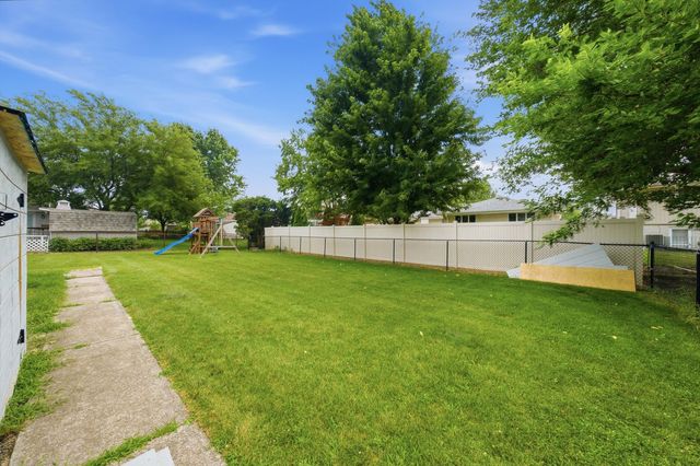 7603 Sequoia Court, Orland Park, IL 60462