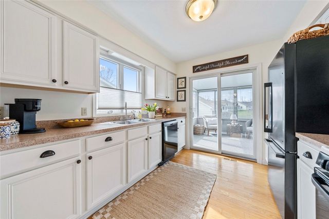 1461 Woodsview Way, Macedon, NY 14502