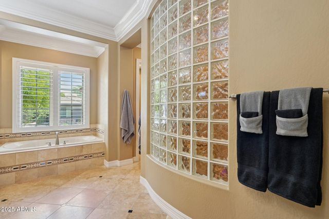 2546 W SHINNECOCK Way, Anthem, AZ 85086