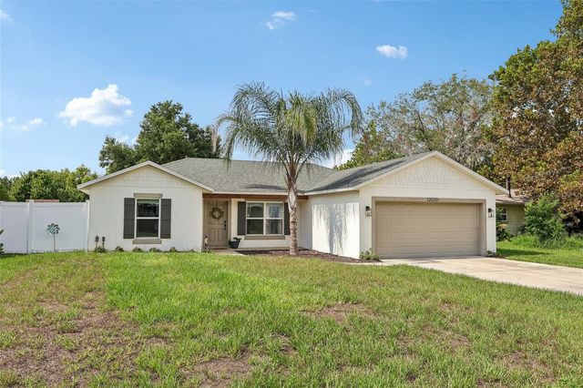 12020 VIRGINIA DRIVE, Leesburg, FL 34788