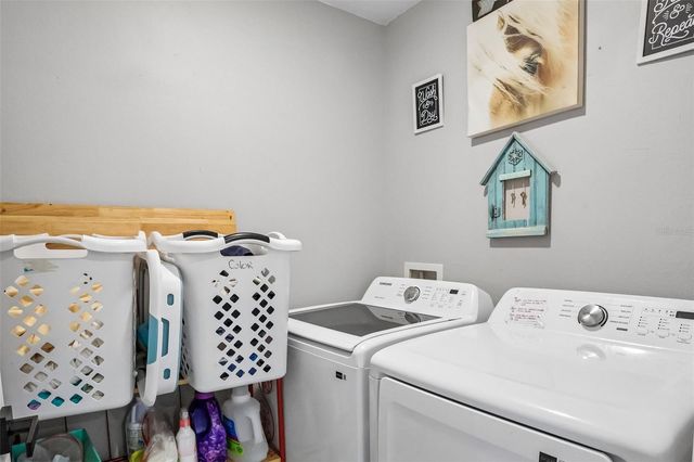 12020 VIRGINIA DRIVE, Leesburg, FL 34788