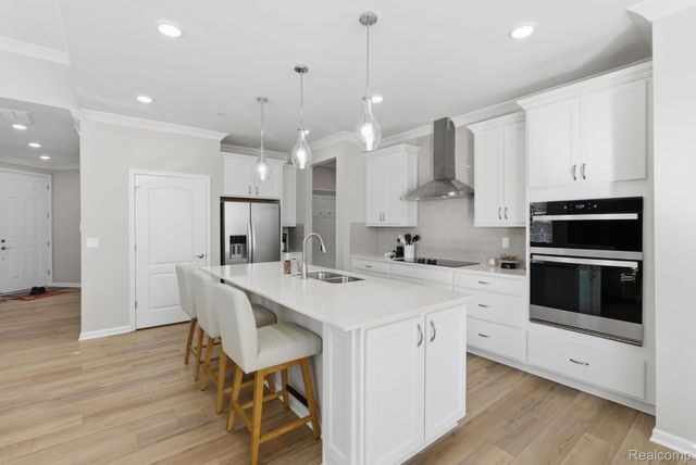 50682 Beckett Court, Macomb Township, MI 48044