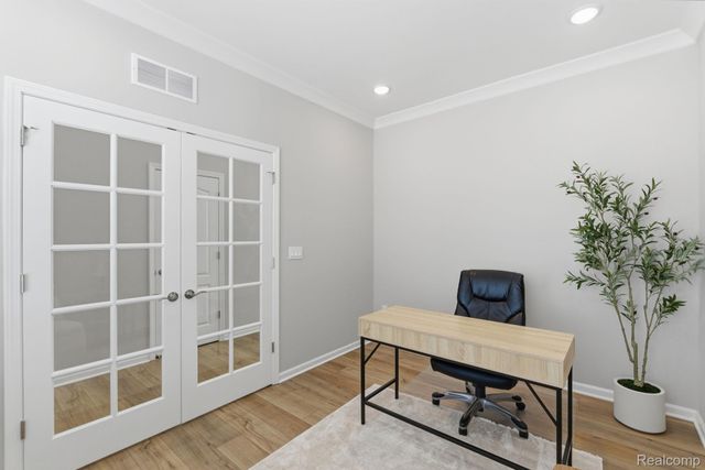 50682 Beckett Court, Macomb Township, MI 48044