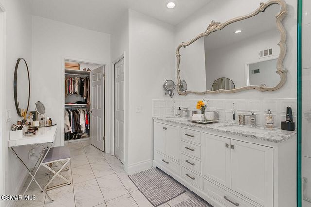 2181 Brookfield Drive, Thousand Oaks, CA 91362