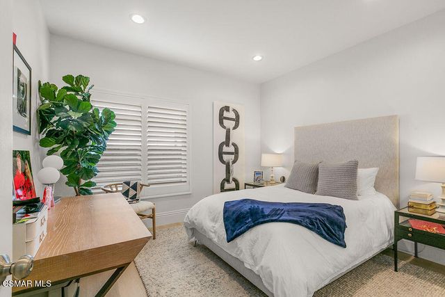 2181 Brookfield Drive, Thousand Oaks, CA 91362