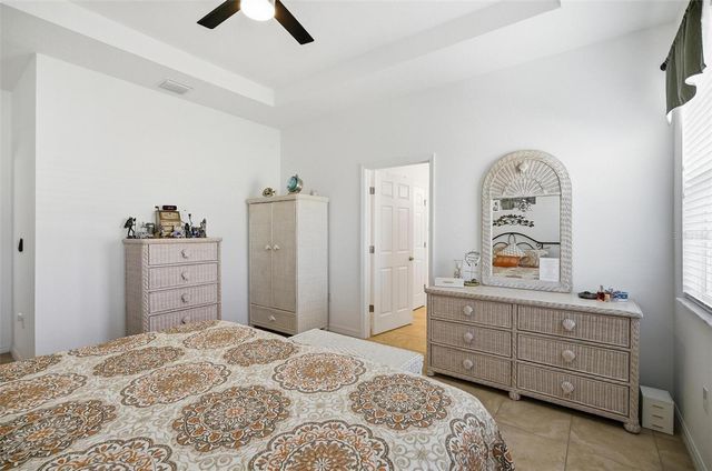 2 TIDEWAY TRAIL, Palm Coast, FL 32137