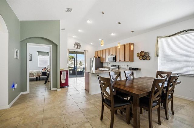 2 TIDEWAY TRAIL, Palm Coast, FL 32137