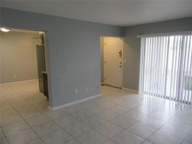 110 60TH AVENUE 1, St Pete Beach, FL 33706