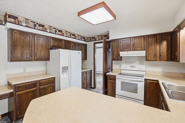 3831 Crescent Hill Road 3831 Crescent Hill Road, Springfield, OH 45502