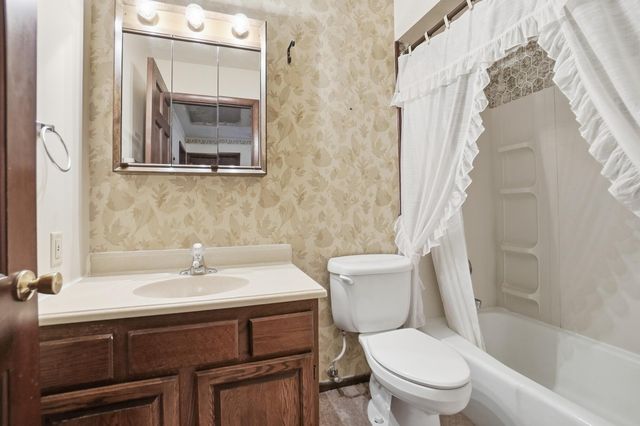 3831 Crescent Hill Road 3831 Crescent Hill Road, Springfield, OH 45502