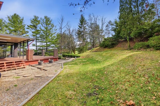 3831 Crescent Hill Road 3831 Crescent Hill Road, Springfield, OH 45502