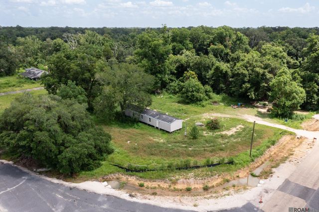 15516 Daigle Rd, Prairieville, LA 70769