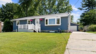 1700 S Hopkins Street, Grand Haven, MI 49417