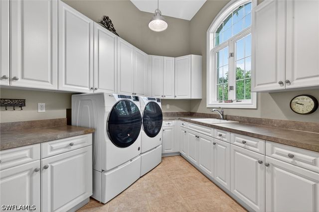 430 29th ST NW, Naples, FL 34120