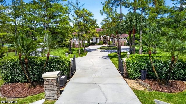 430 29th ST NW, Naples, FL 34120