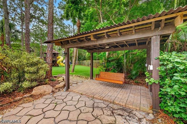 430 29th ST NW, Naples, FL 34120