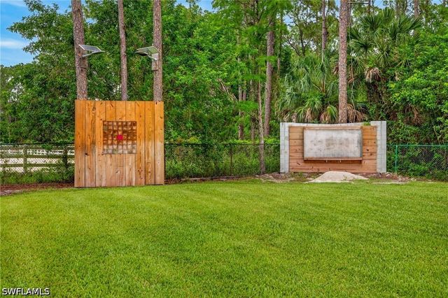 430 29th ST NW, Naples, FL 34120