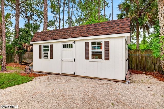 430 29th ST NW, Naples, FL 34120