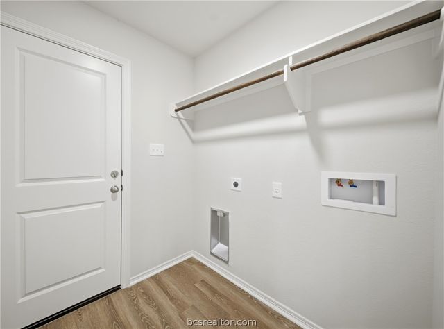 137 Cotton Cove, Snook, TX 77878