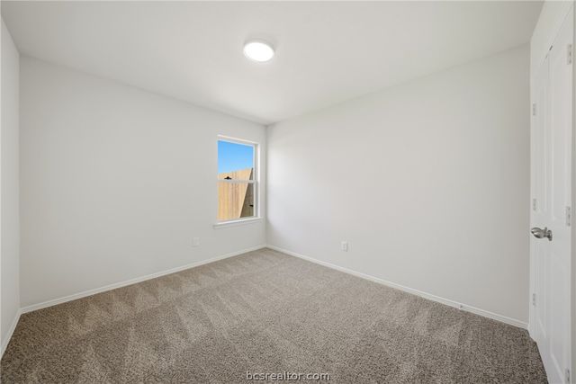 137 Cotton Cove, Snook, TX 77878