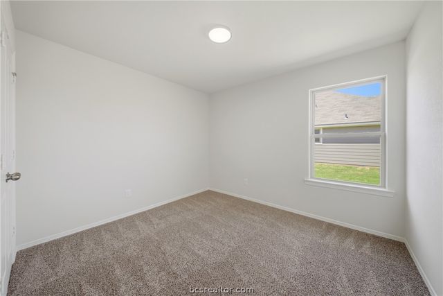 137 Cotton Cove, Snook, TX 77878