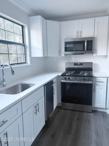 1201 Bluebell Drive, Jackson, NJ 08527