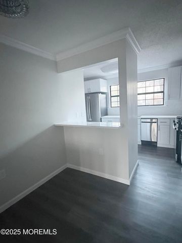 1201 Bluebell Drive, Jackson, NJ 08527