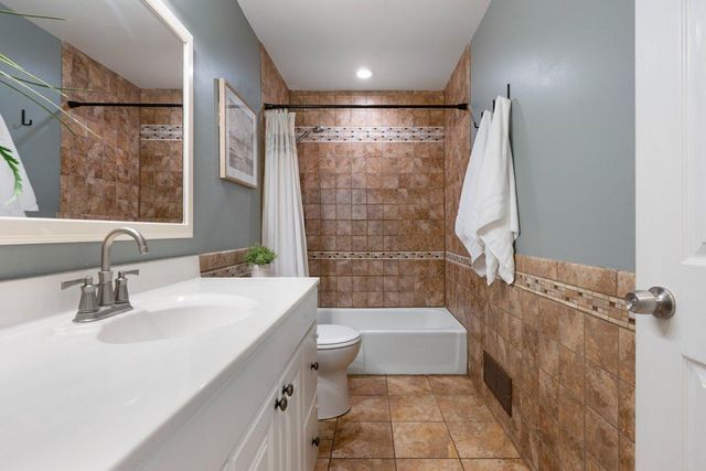 10144 Boundary Creek Terrace, Maple Grove, MN 55369