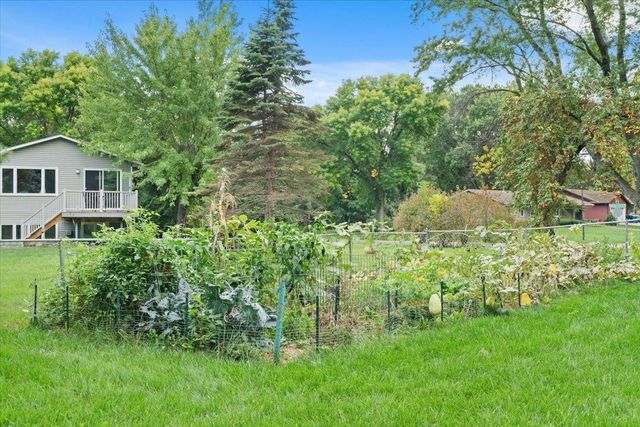 10144 Boundary Creek Terrace, Maple Grove, MN 55369