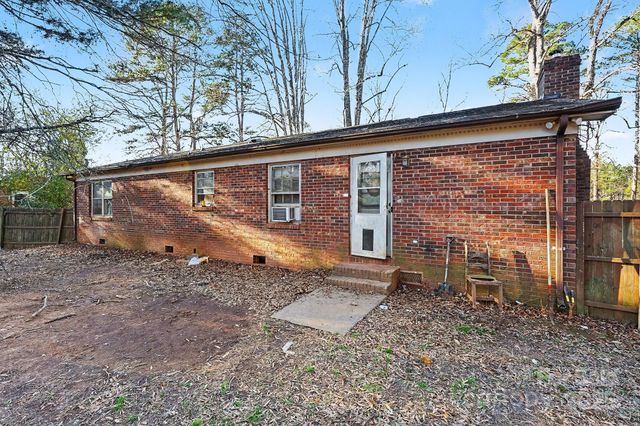 225 Hall Street, Salisbury, NC 28144