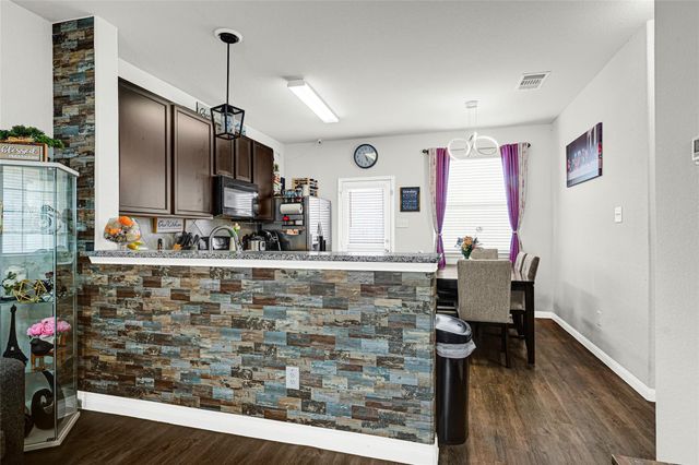 5226 Derwent Creek Circle, Katy, TX 77084