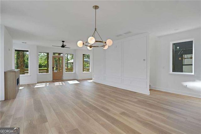 644 Glendale Road, Scottdale, GA 30079