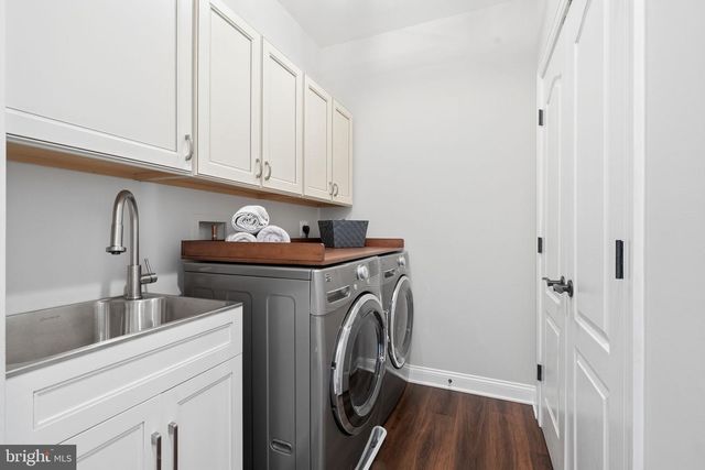 105 TURNSTONE LN, Lake Frederick, VA 22630