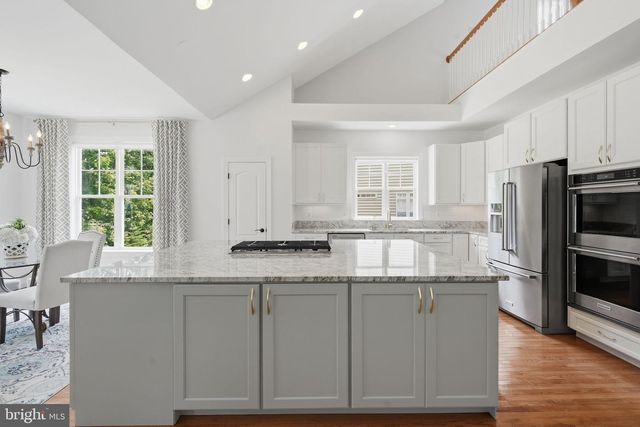 105 TURNSTONE LN, Lake Frederick, VA 22630