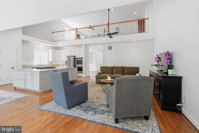 105 TURNSTONE LN, Lake Frederick, VA 22630