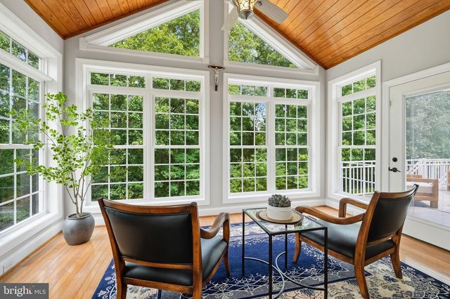 105 TURNSTONE LN, Lake Frederick, VA 22630