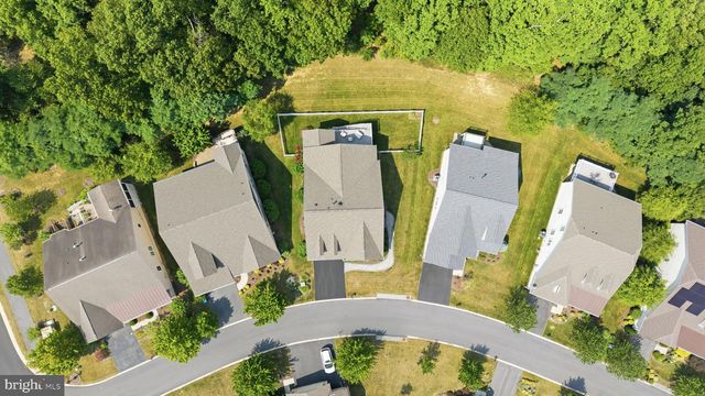 105 TURNSTONE LN, Lake Frederick, VA 22630